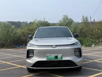2025 Changan Qiyuan Q07 с пробегом 40 000 км