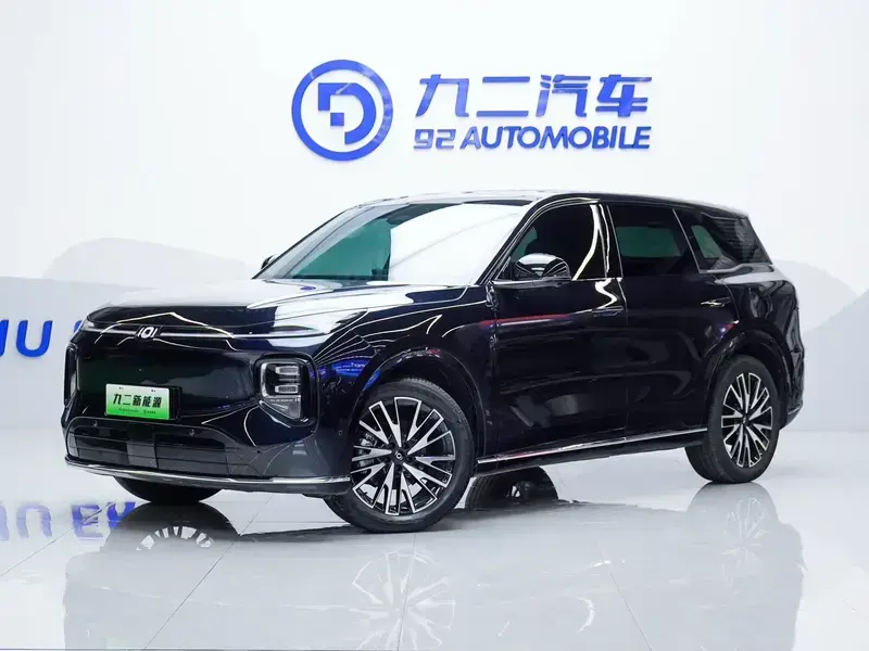 2025 Changan Qiyuan Q07 с пробегом 7 000 км