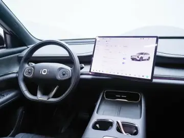 2025 Changan Qiyuan Q07 с пробегом 7 000 км