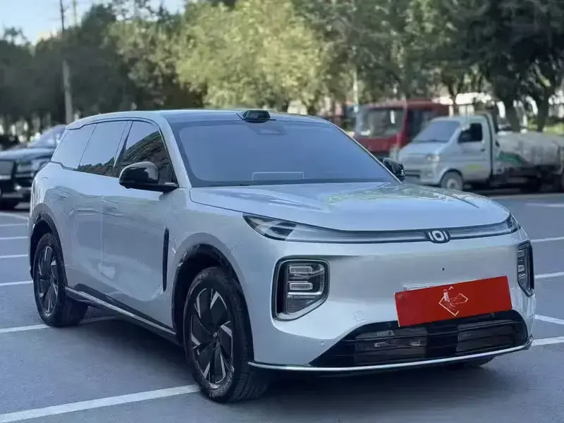 2025 Changan Qiyuan Q07 с пробегом 40 000 км