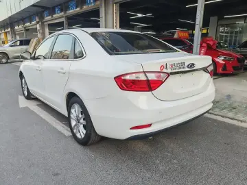 2013 Chery Arrizo 7 с пробегом 120 000 км
