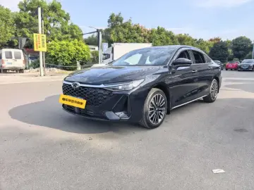 2025 Chery Arrizo 8 Pro с пробегом 5 000 км