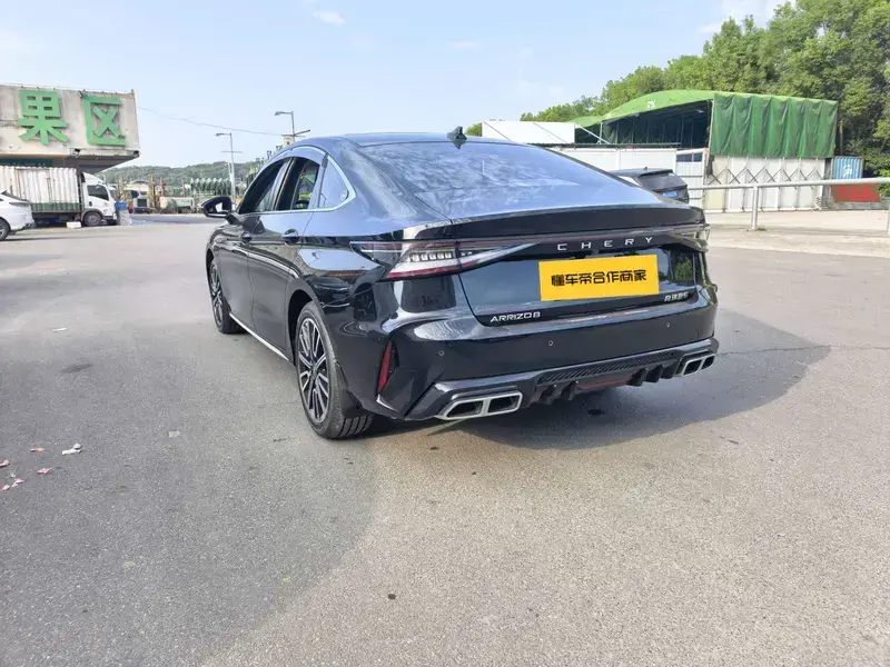 2025 Chery Arrizo 8 с пробегом 5 000 км