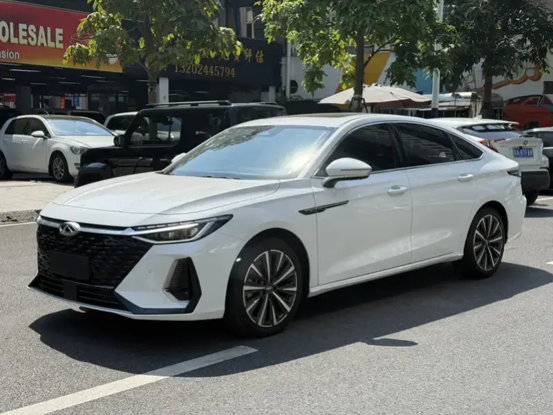 2024 Chery Arrizo 8 с пробегом 12 000 км