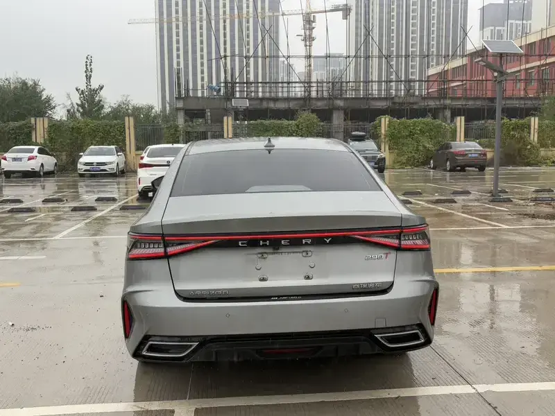 2025 Chery Arrizo 8 Pro с пробегом 6 000 км