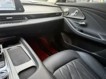 2024 Chery Arrizo 8 с пробегом 12 000 км