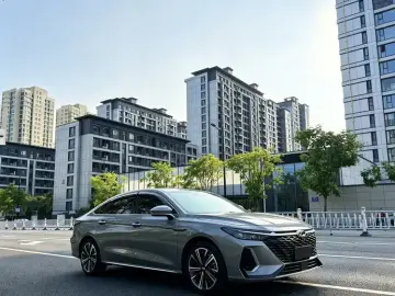 2025 Chery Arrizo 8 Pro с пробегом 8 000 км