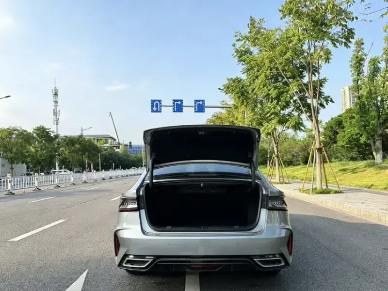 2025 Chery Arrizo 8 Pro с пробегом 8 000 км