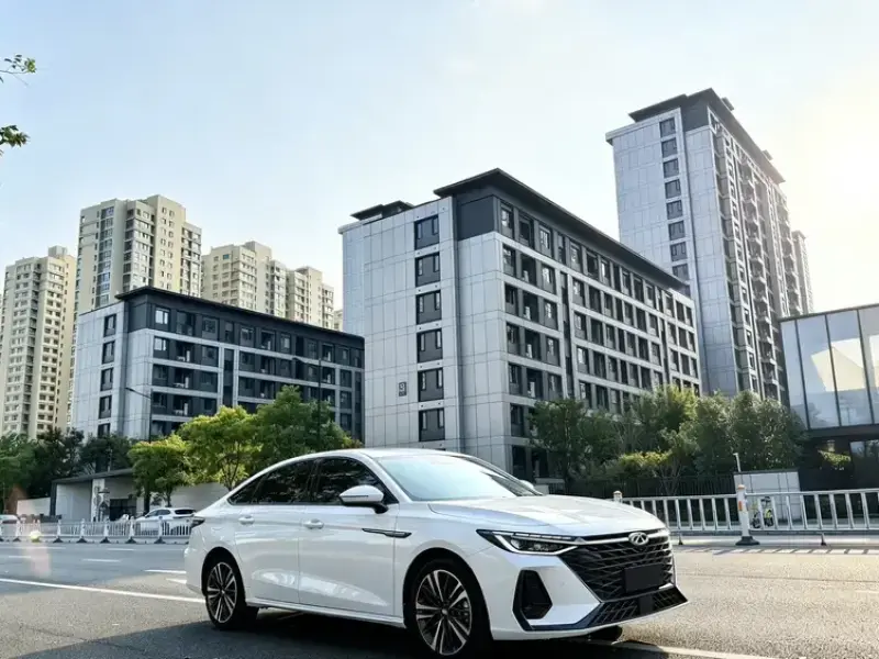 2024 Chery Arrizo 8 с пробегом 8 000 км