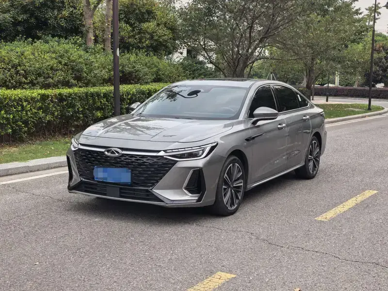 2025 Chery Arrizo 8 Pro с пробегом 17 000 км