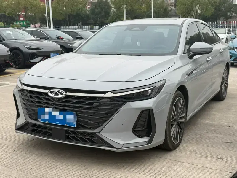 2024 Chery Arrizo 8 с пробегом 17 000 км