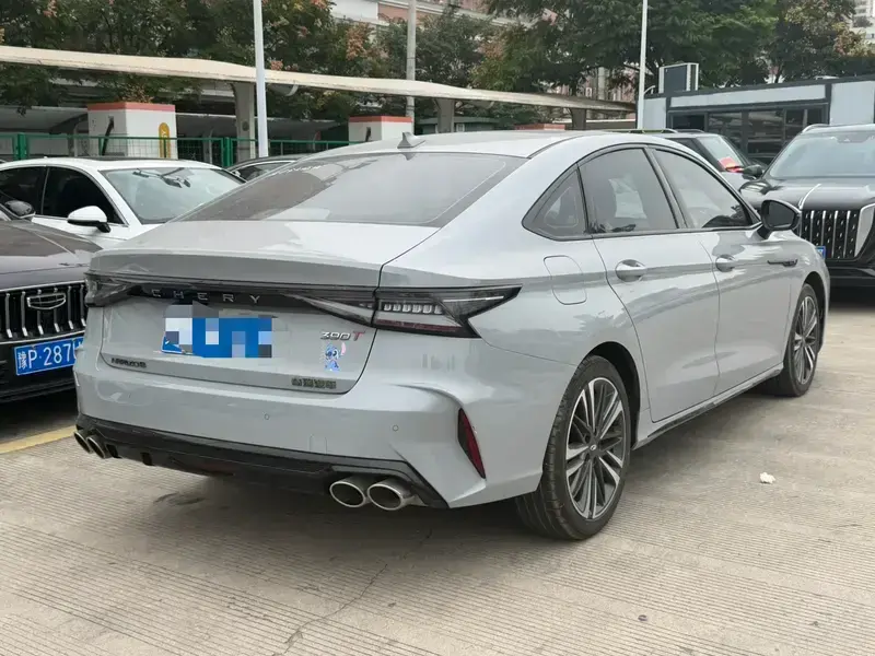 2024 Chery Arrizo 8 с пробегом 17 000 км