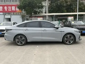 2024 Chery Arrizo 8 с пробегом 17 000 км