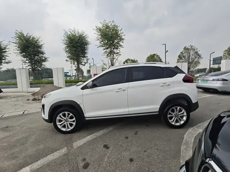 2022 Chery Tiggo 3x с пробегом 13 000 км