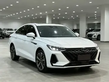2024 Chery Arrizo 8 с пробегом 12 000 км