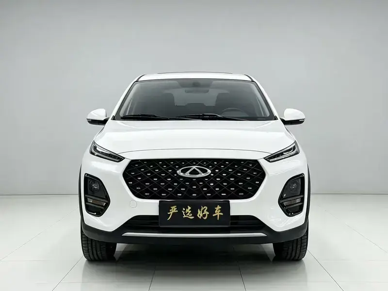 2024 Chery Tiggo 3x с пробегом 7 000 км