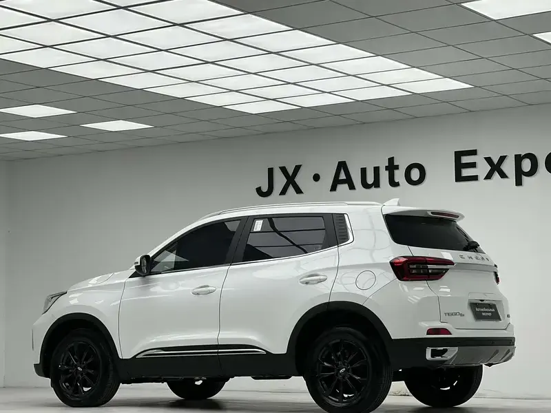2023 Chery Tiggo 5x с пробегом 800 км