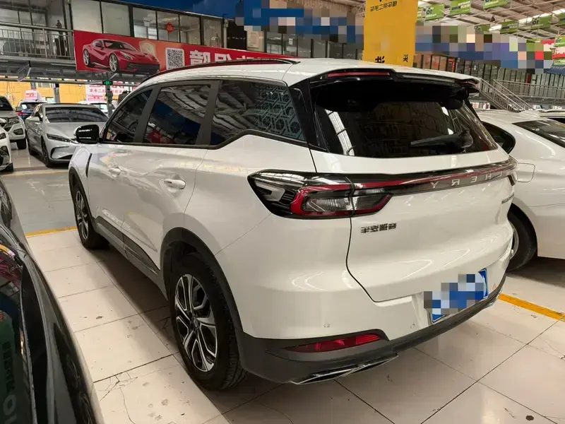 2023 Chery Tiggo 7 Plus с пробегом 42 000 км