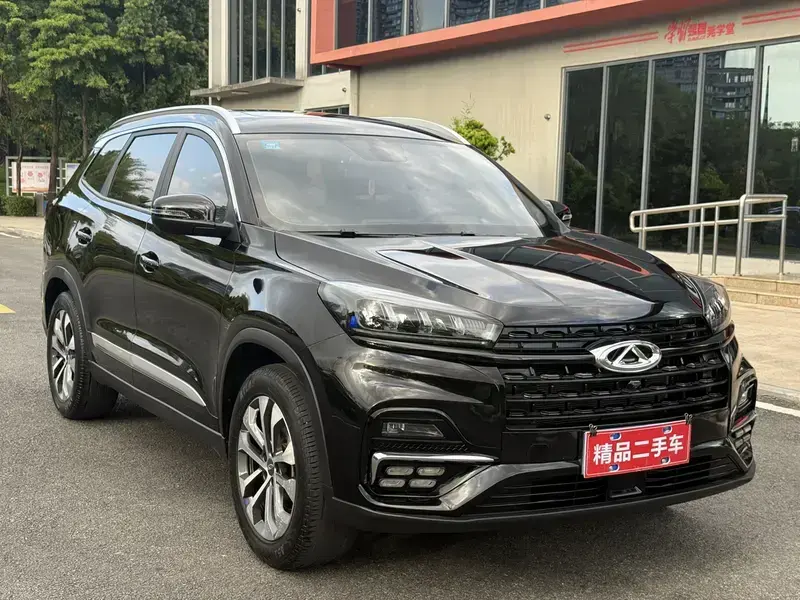 2024 Chery Tiggo 8 с пробегом 44 000 км