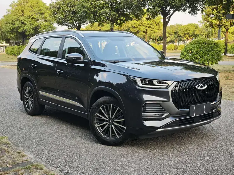 2025 Chery Tiggo 8 с пробегом 12 000 км