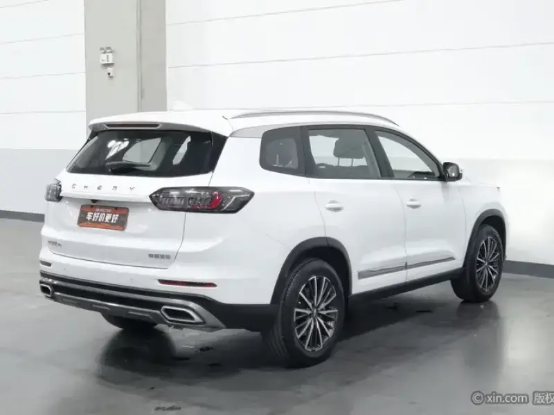 2025 Chery Tiggo 8 с пробегом 9 700 км