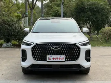 2024 Chery Tiggo 8L с пробегом 22 000 км