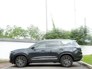 2022 Chery Tiggo 8 Plus с пробегом 42 000 км