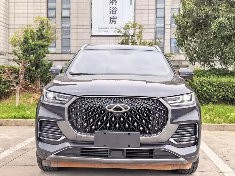 2024 Chery Tiggo 8 Plus с пробегом 28 000 км