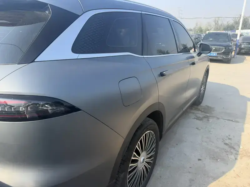 2024 Chery Tiggo 8L с пробегом 13 000 км