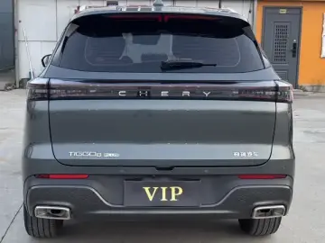 2025 Chery Tiggo 8 Plus с пробегом 10 000 км