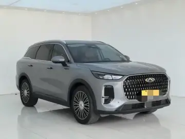 2024 Chery Tiggo 8L с пробегом 6 000 км