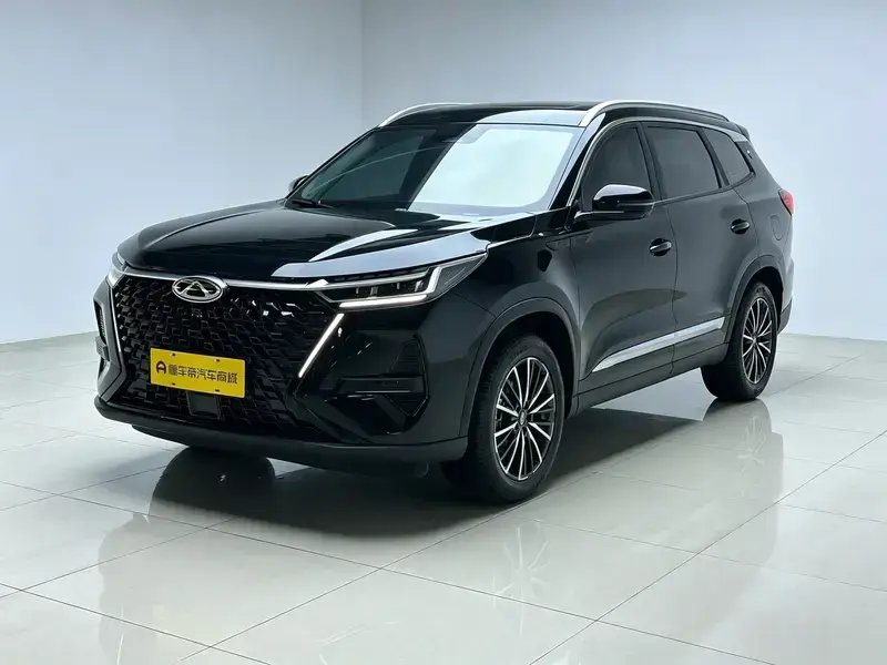 2025 Chery Tiggo 8 Pro с пробегом 10 800 км