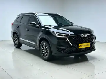 2025 Chery Tiggo 8 Pro с пробегом 10 800 км