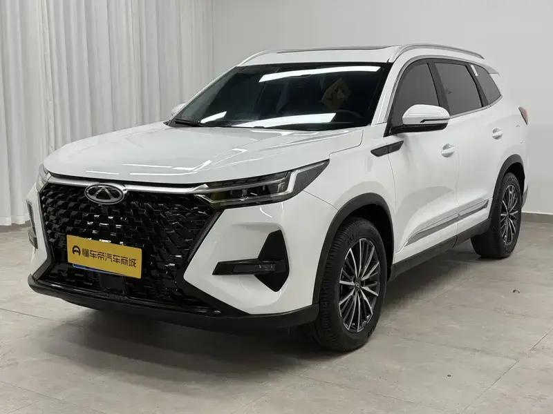 2024 Chery Tiggo 8 Pro с пробегом 12 900 км