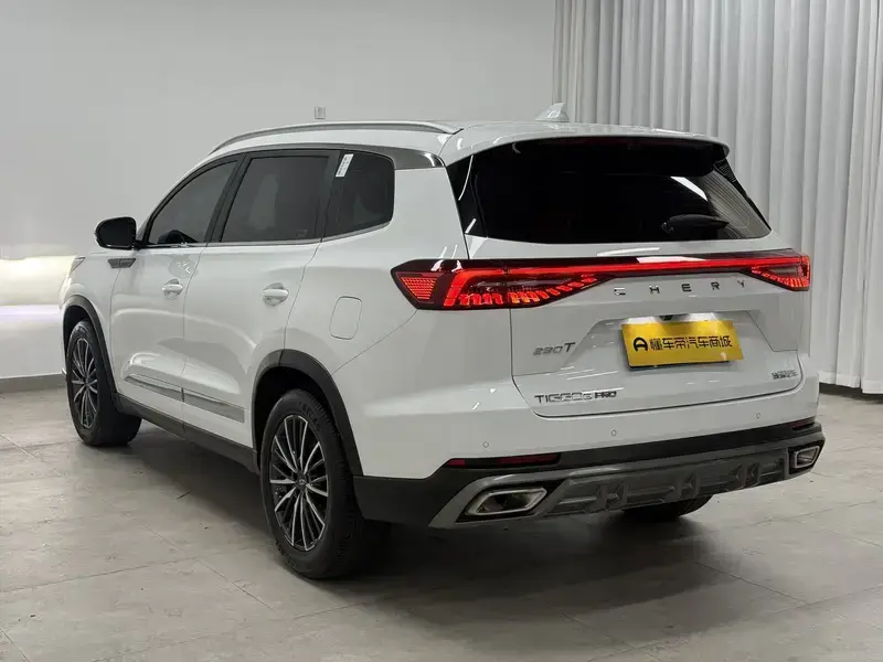 2024 Chery Tiggo 8 Pro с пробегом 12 900 км
