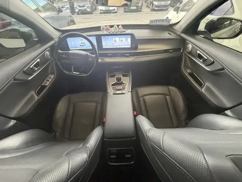 2024 Chery Tiggo 8 Pro с пробегом 49 000 км
