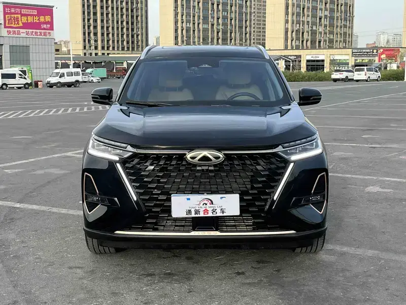 2024 Chery Tiggo 8 Pro с пробегом 32 000 км