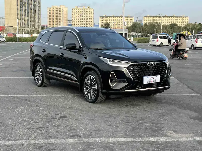 2024 Chery Tiggo 8 Pro с пробегом 32 000 км