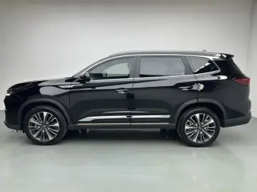 2022 Chery Tiggo 8 Pro с пробегом 5 700 км