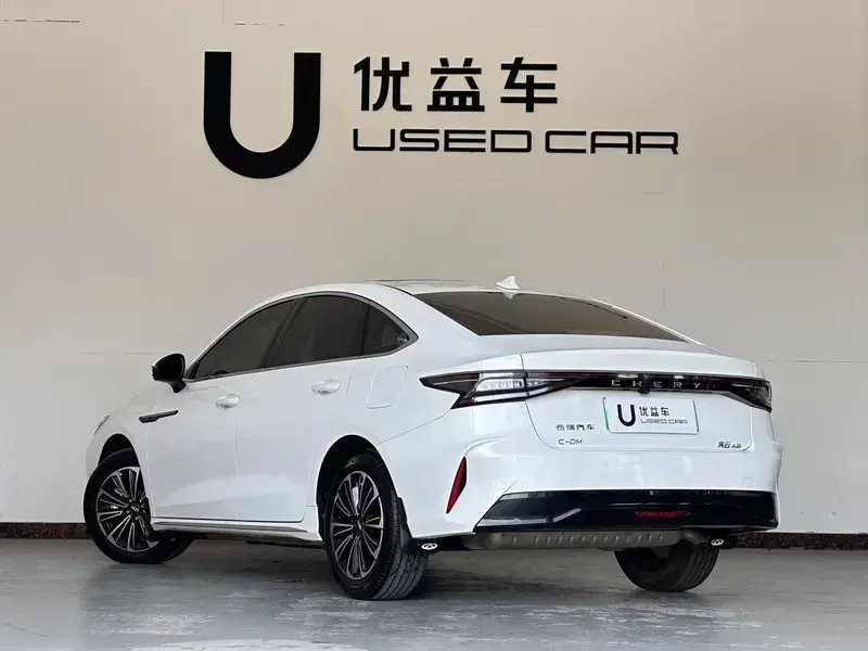 2024 Chery Fulwin A8 с пробегом 24 400 км
