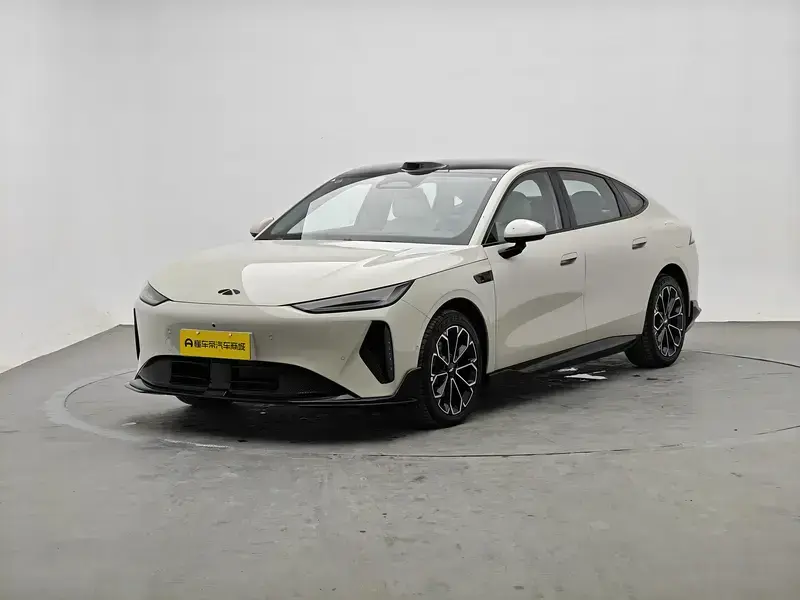 2026 Chery Fulwin A9 с пробегом 200 км