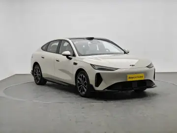 2026 Chery Fulwin A9 с пробегом 200 км
