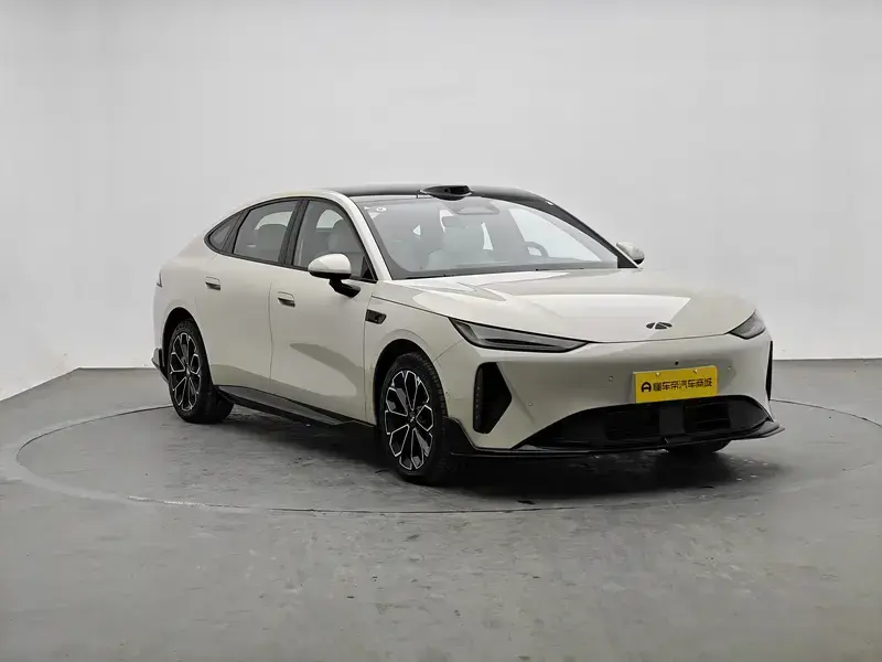 2026 Chery Fulwin A9 с пробегом 200 км