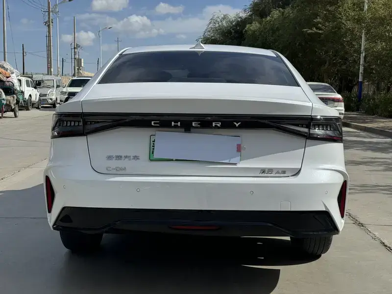 2024 Chery Fulwin A8 с пробегом 11 000 км