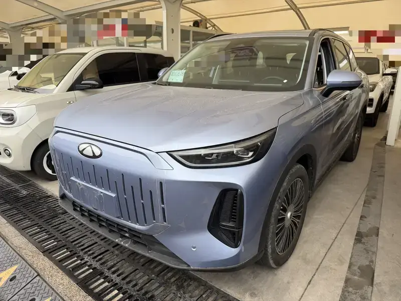 2024 Chery Fulwin T9 с пробегом 8 000 км