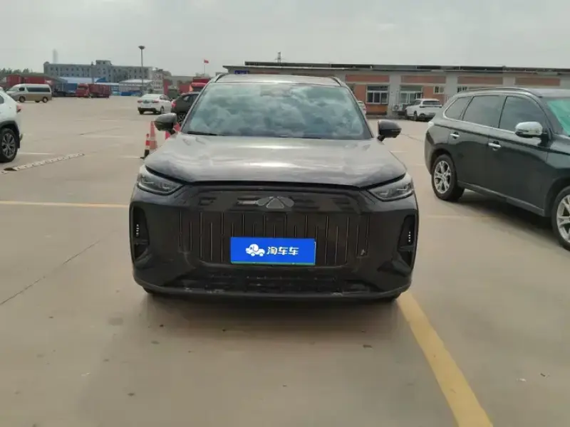 2024 Chery Fulwin T9 с пробегом 28 000 км