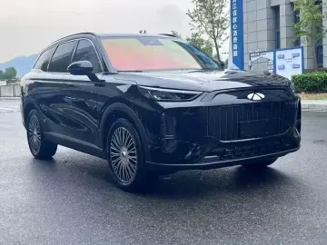 2024 Chery Fulwin T9 с пробегом 20 000 км