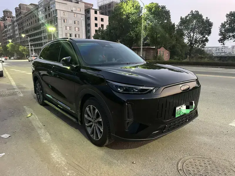 2024 Chery Fulwin T9 с пробегом 47 000 км