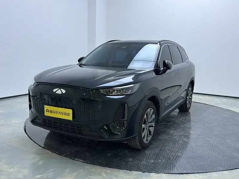2025 Chery Fulwin T9 с пробегом 27 800 км