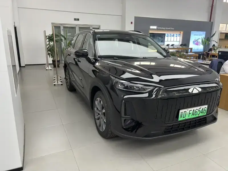 2025 Chery Fulwin T9 с пробегом 1 000 км